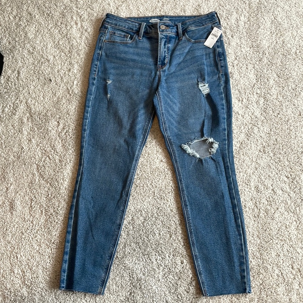NWT Old Navy Rockstar Super Skinny Jeans